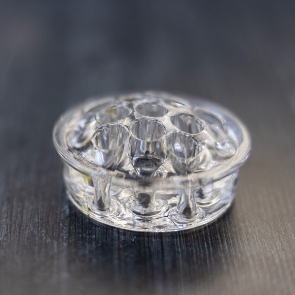 Vintage glass flower frog 11 eleven holes - Picture 5 of 6